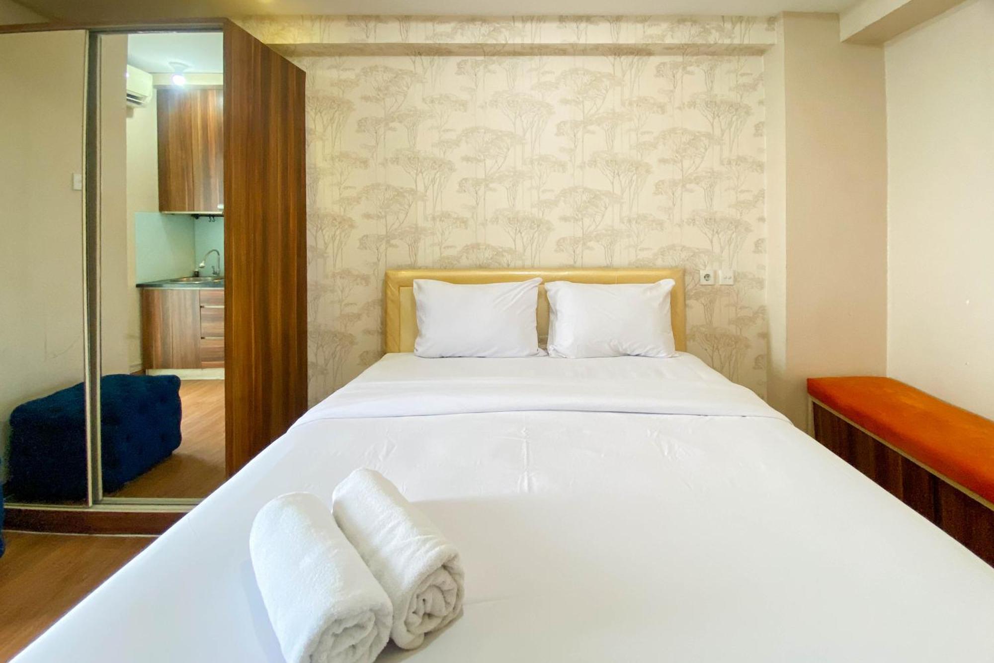 Good And Comfy At Bassura By Travelio Apartemen *